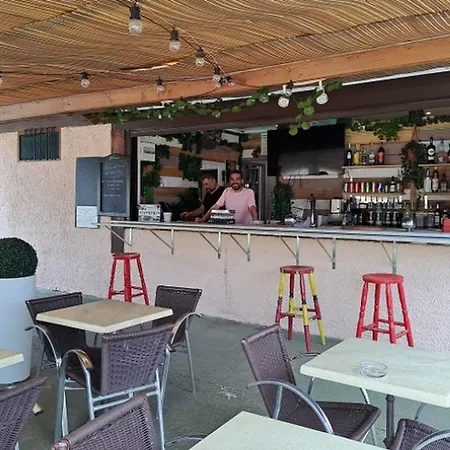 Mobil Avec Terrasse Pour 6 Personnes - Api-1-52-1077 Campeggio Laurens